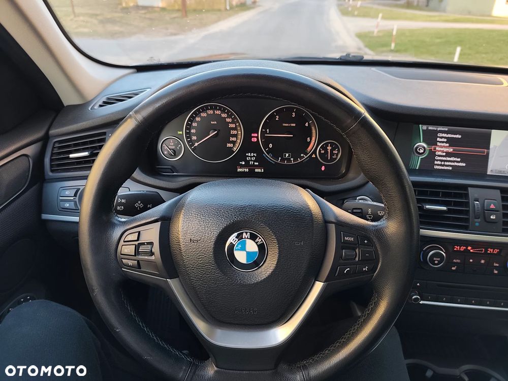 BMW X3 xDrive20d - 24