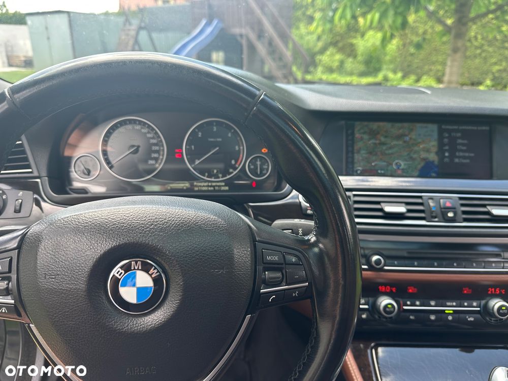 BMW Seria 5 520d - 13