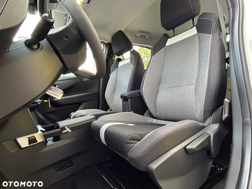 Opel Frontera 1.2 T mHEV Edition eDTC6 - 17
