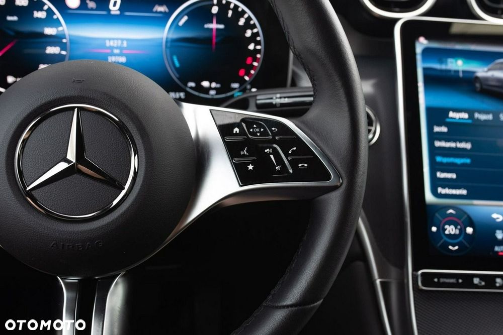 Mercedes-Benz GLC - 13