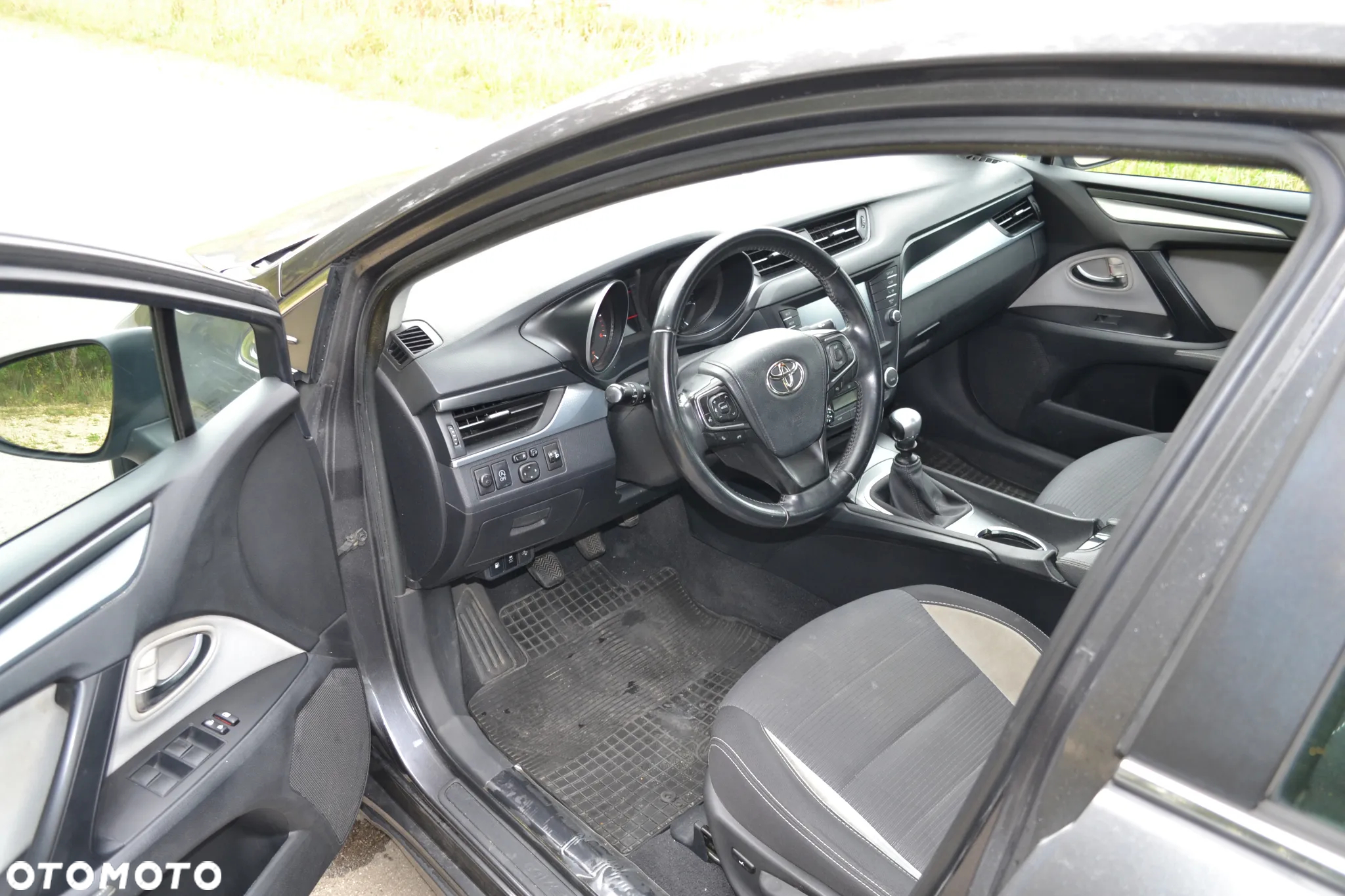 Toyota Avensis 2.0 D-4D Active Business - 23