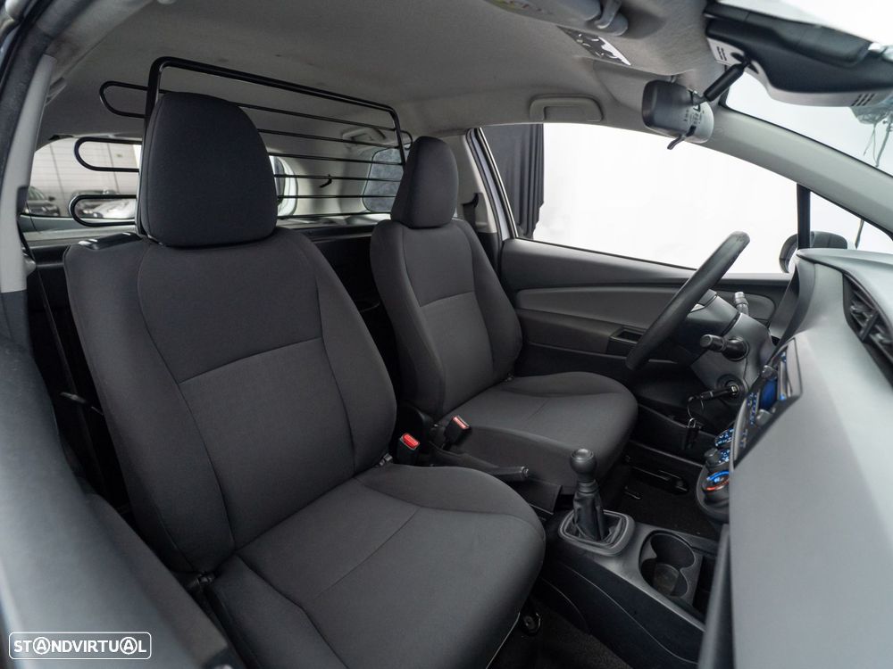 Toyota Yaris 1.0 VVT-i ACtive - 23