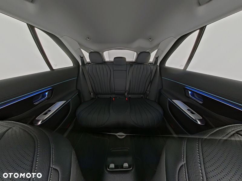 Mercedes-Benz Klasa E 300 de PHEV 4-Matic All-Terrain Avantgarde 9G-Tronic - 11