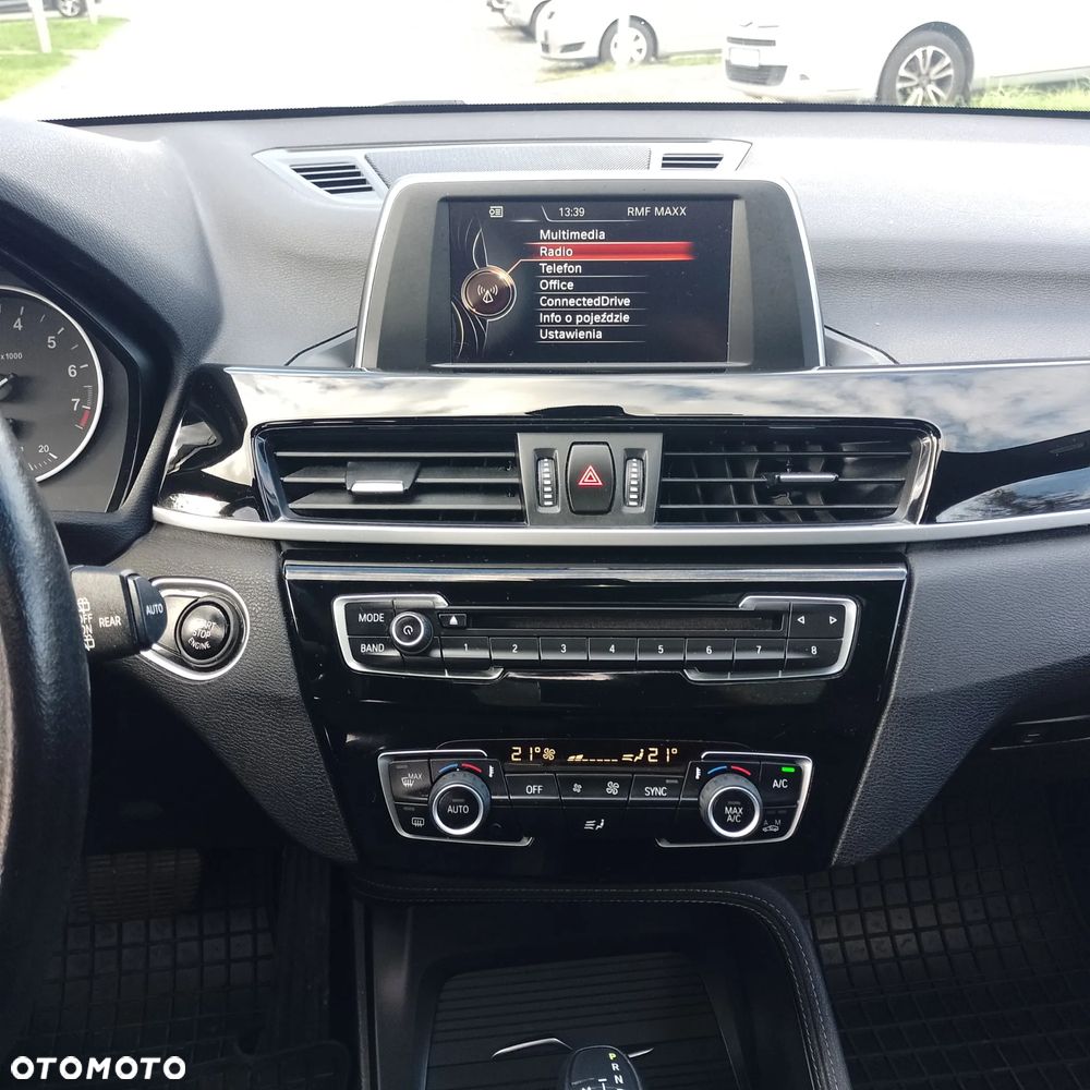 BMW X1 - 8