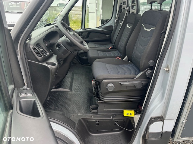 Iveco 35C16 35C15 wywrotka kiper - 9