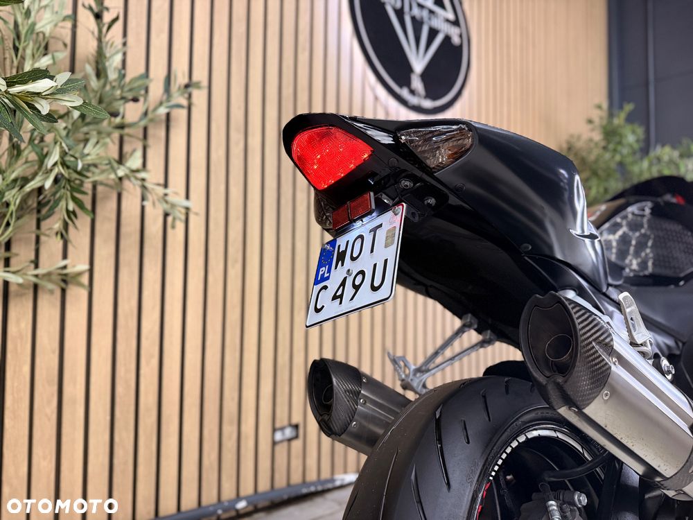Suzuki GSX-R - 7