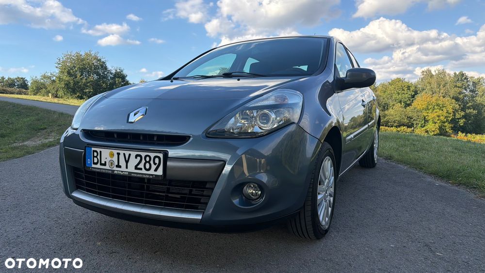Renault Clio 1.2 16V 75 Yahoo - 4
