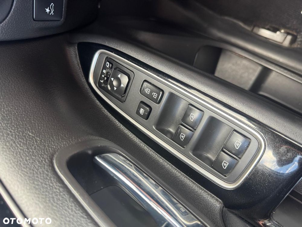 Mitsubishi Outlander 2.4 4WD Diamant - 20