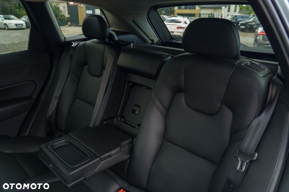 Volvo XC 60 - 36