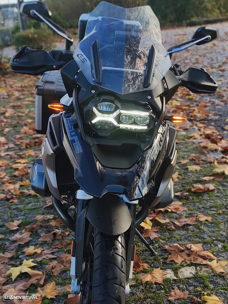 BMW R 1250 GS TRIPLE BLACK - 4