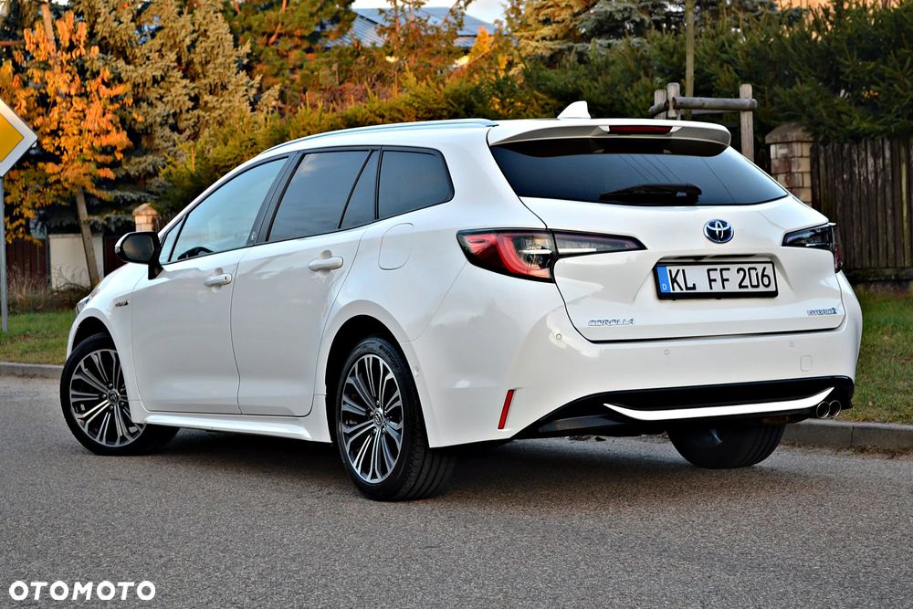 Toyota Corolla 2.0 Hybrid Comfort - 9