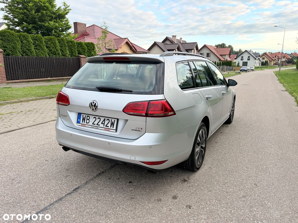 Volkswagen Golf - 27