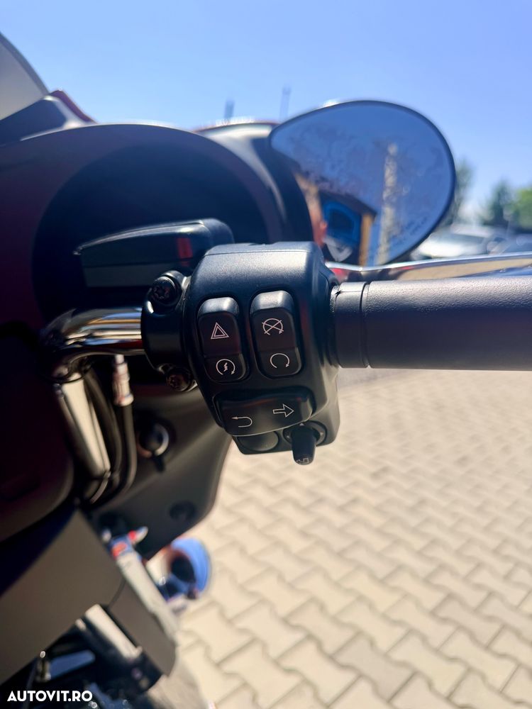 Harley-Davidson S Street Glide Special - 9