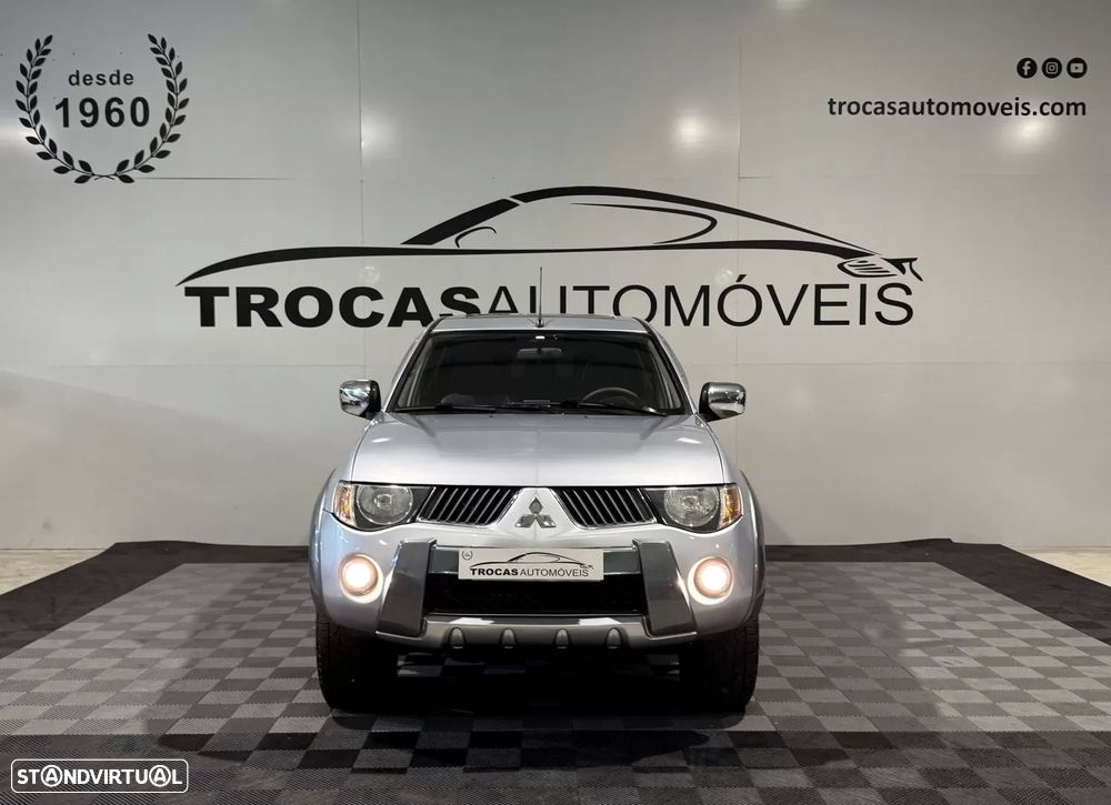 Mitsubishi L200 2.5 DI-D CD Invite AC CC 4WD - 4