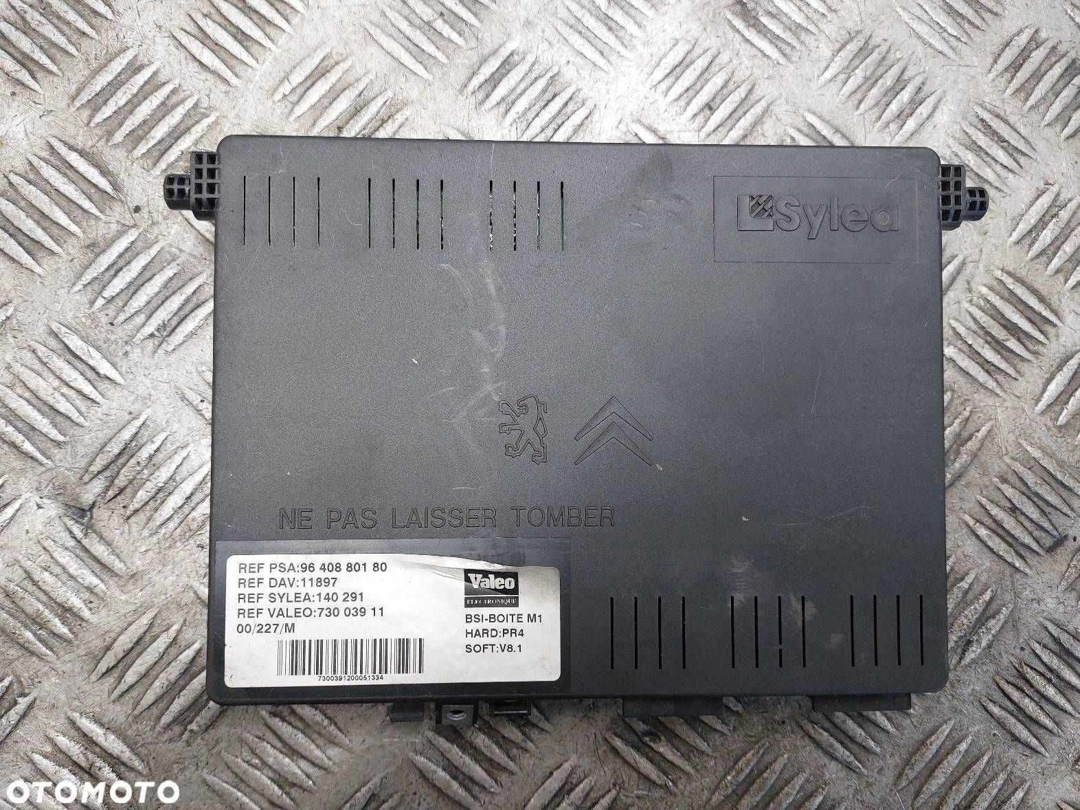 MODUŁ BSI CITROEN BERLINGO I 1.9 D 9640880180 - 1