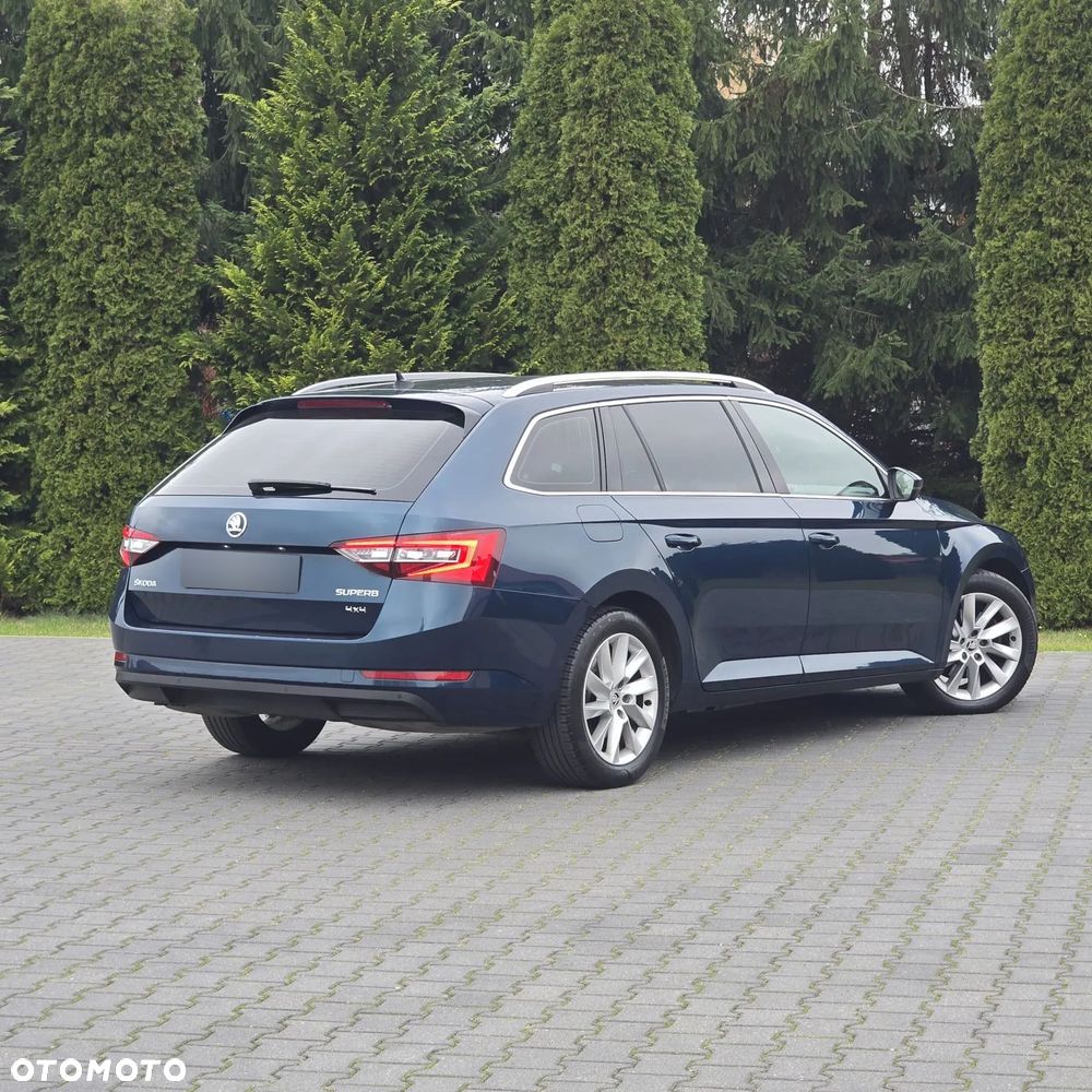 Skoda Superb 2.0 TDI DSG Style - 12