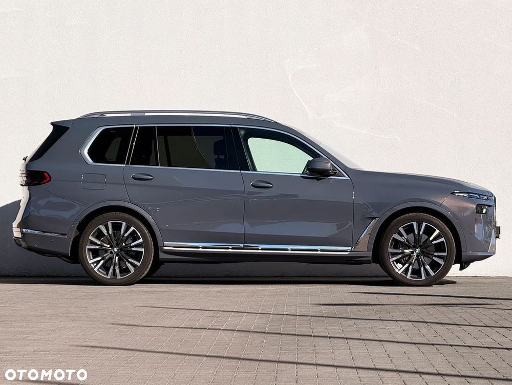 BMW X7 - 23
