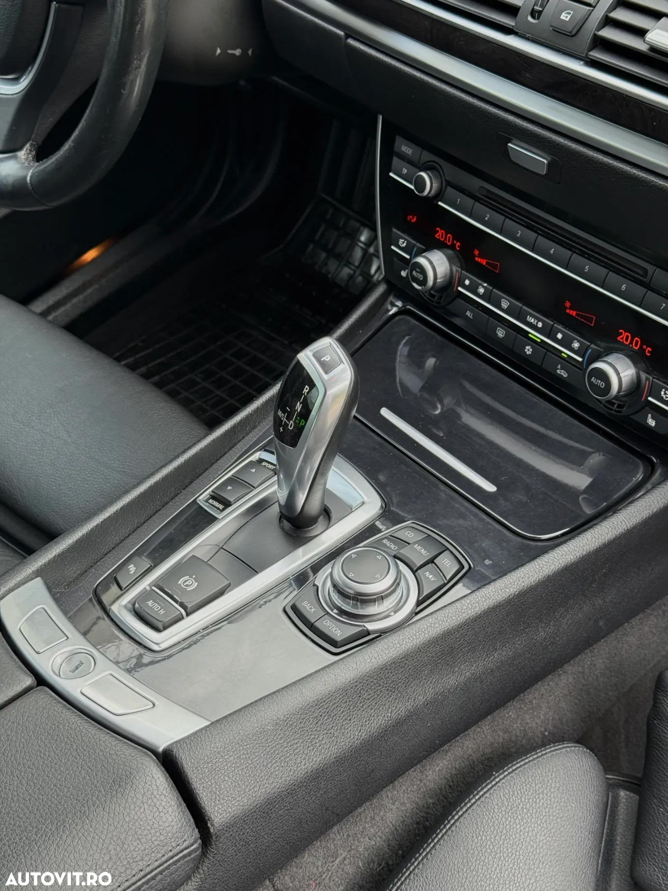 BMW Seria 5 530d Gran Turismo - 12