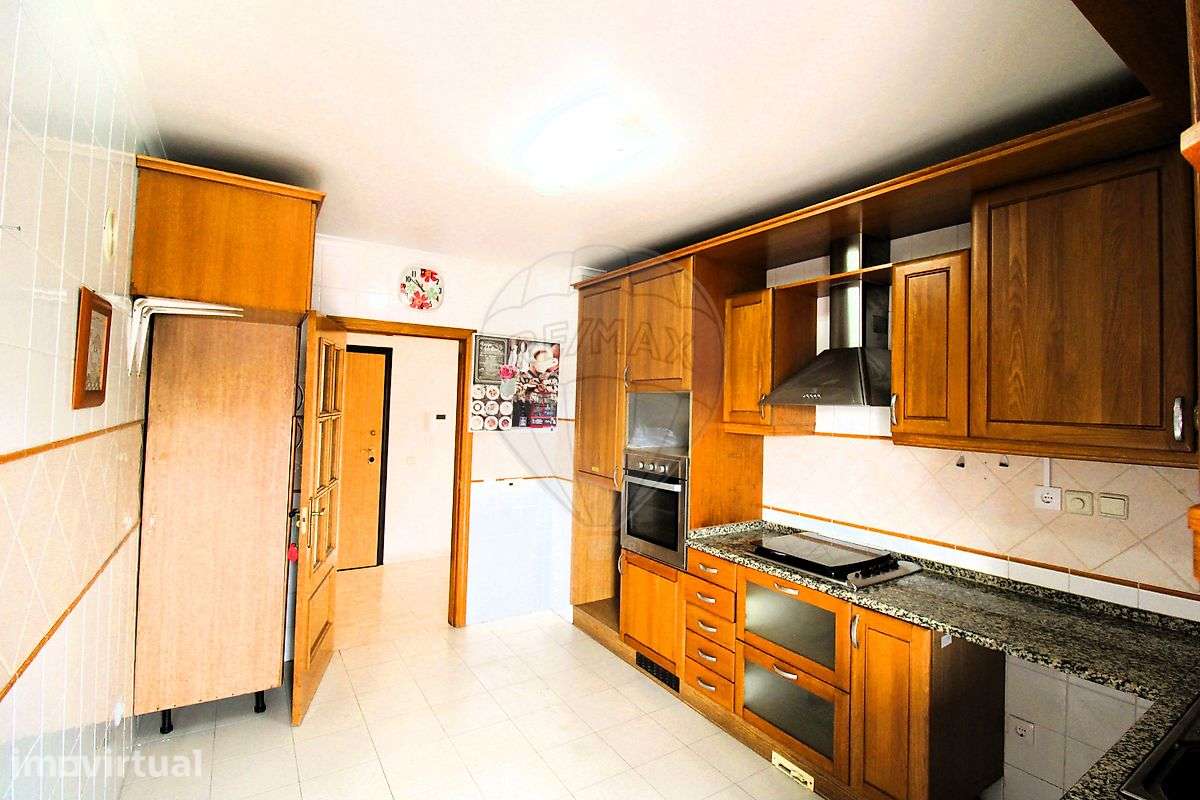 Apartamento T3 para arrendamento - Grande imagem: 2/24