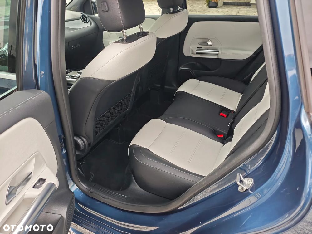 Mercedes-Benz Klasa B 220 d 8G-DCT Edition 2020 - 15