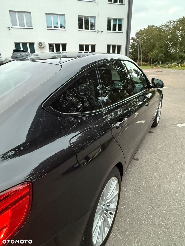 BMW Seria 3 318d Luxury Line - 16