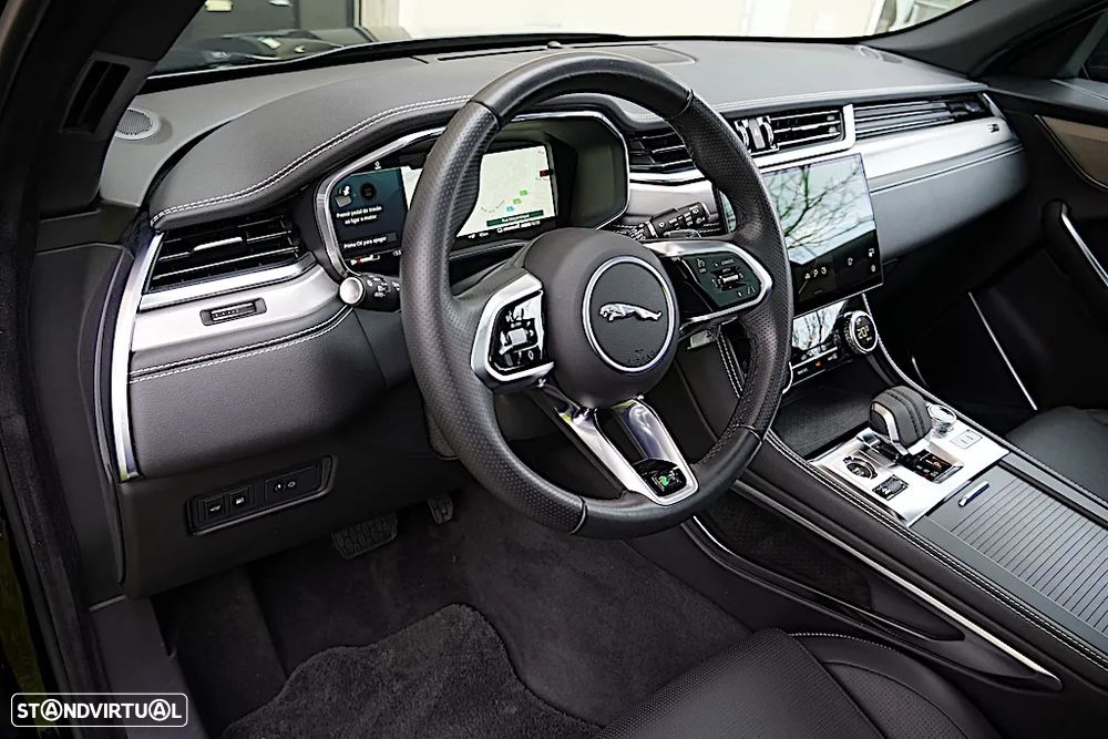 Jaguar F-Pace 2.0 P400e AWD R-Dynamic S - 29
