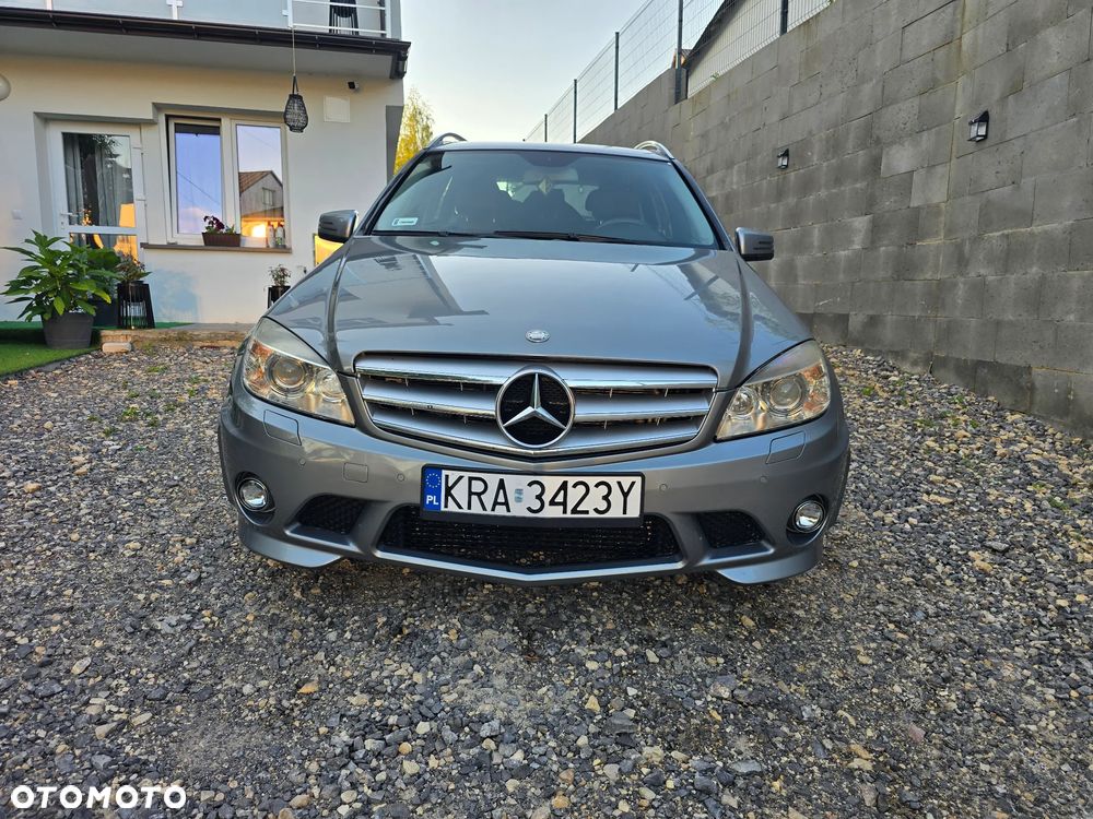 Mercedes-Benz Klasa C 350 CDI BlueEff Avantgarde - 2
