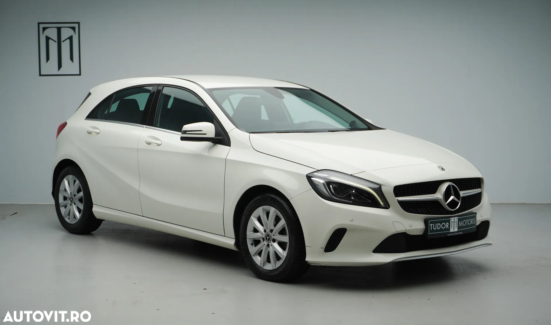 Mercedes-Benz A - 3