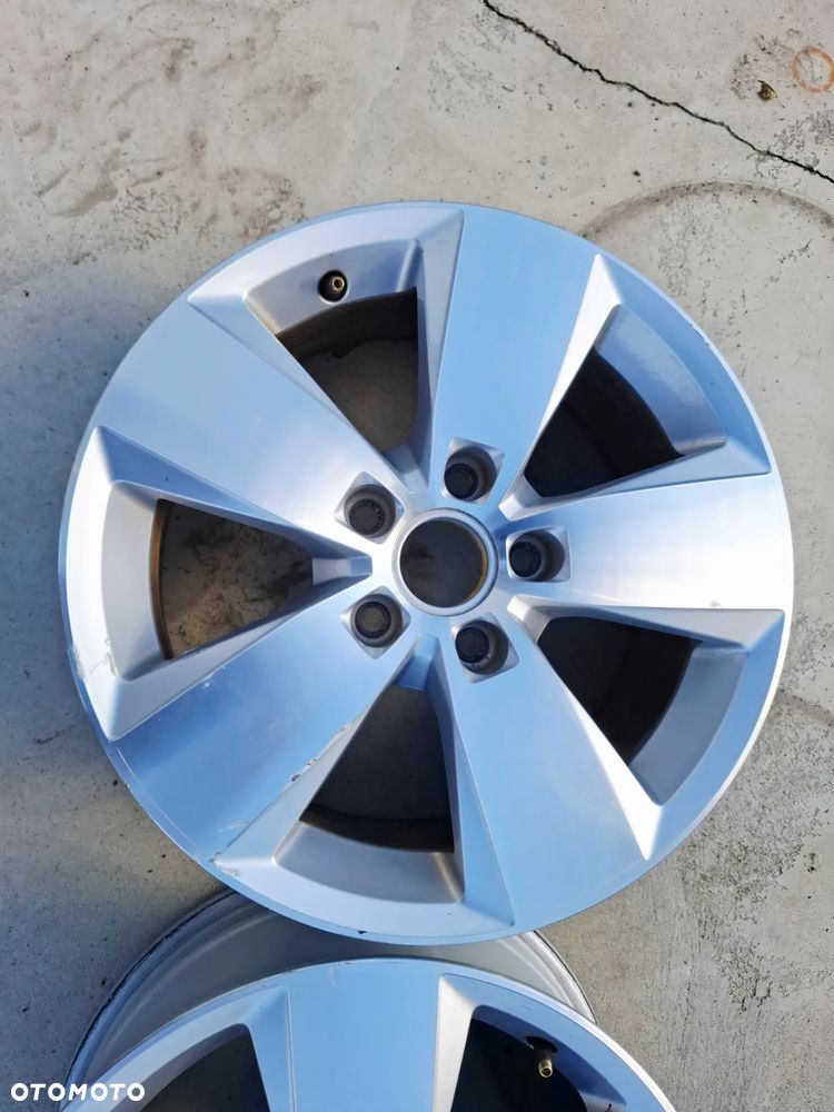 Felga Felgi Aluminiowe Alumy R16 5X112 ET46 5G0601025J - 2