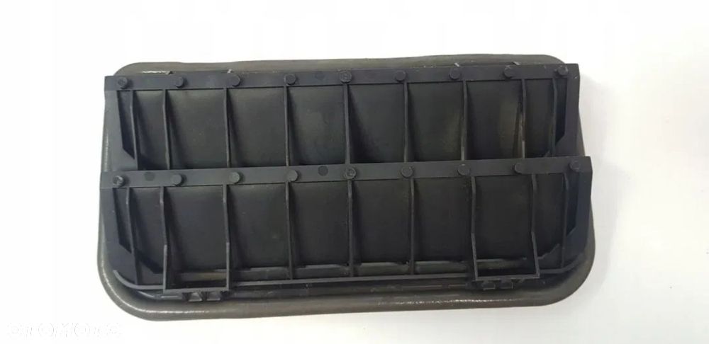 KRATKA WENTYLACYJNA DEKOMPRESYJNA VW GOLF V JETTA - 5