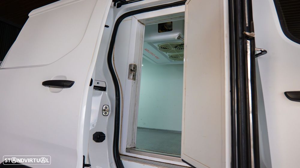 Peugeot Partner 1.6 BlueHDi L2 FRIO - 30