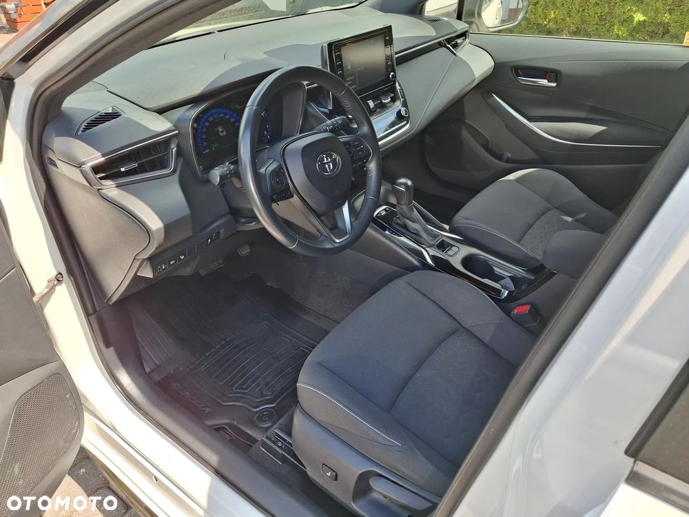 Toyota Corolla 1.8 Hybrid GPF Comfort - 18