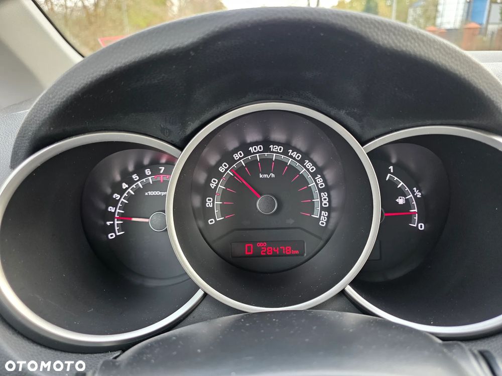 Kia Venga 1.6 Business Line - 30