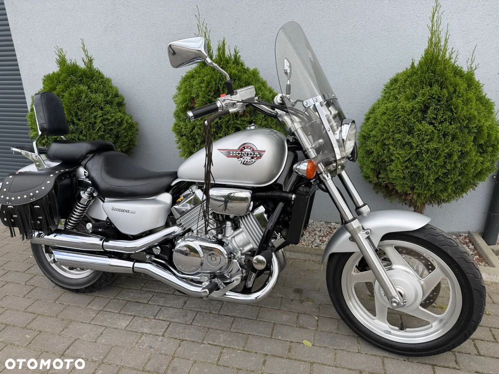 Honda VF - 40