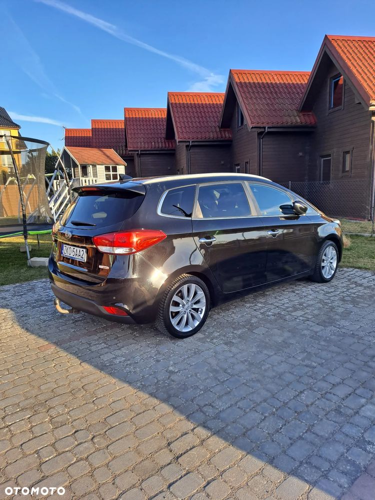 Kia Carens 1.7 CRDi M 7os - 1