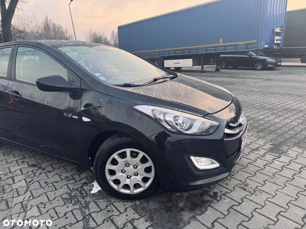 Hyundai i30 1.4 CRDi Trend - 3