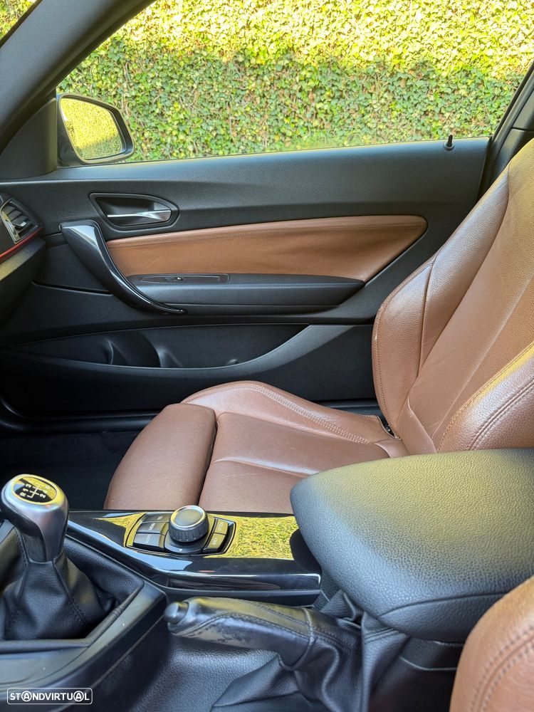 BMW 218 d Coupe Line Sport - 16