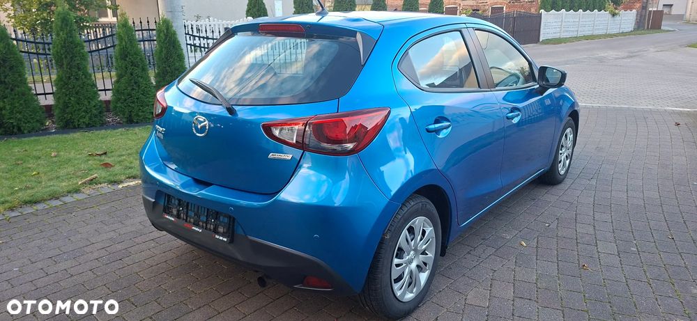 Mazda 2 - 18