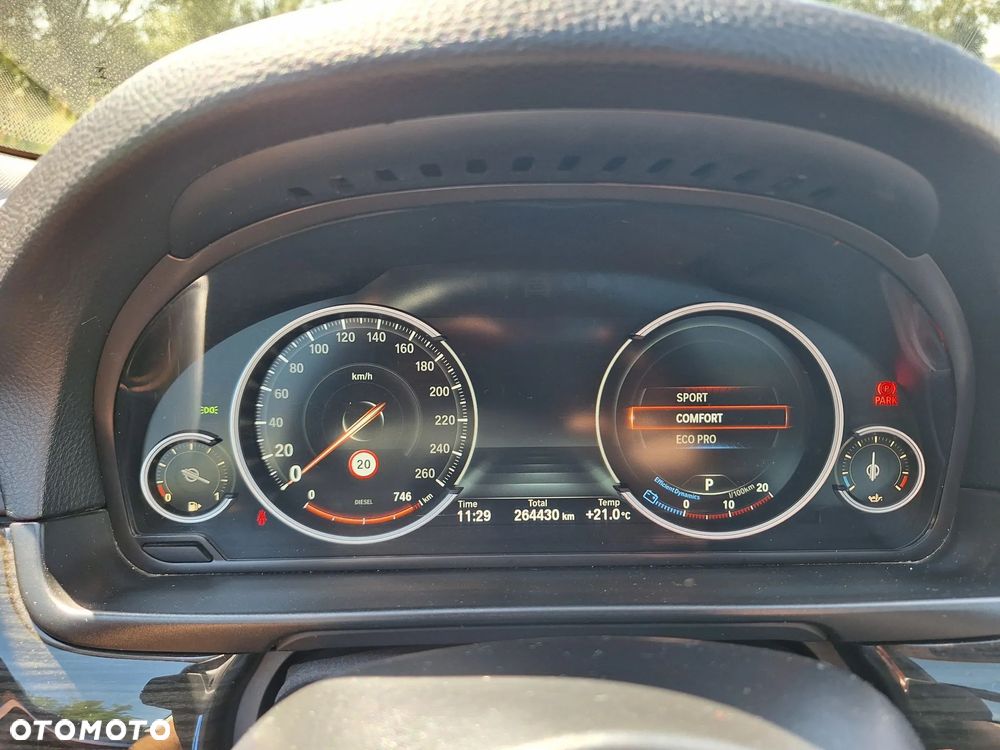 BMW Seria 5 535d xDrive Luxury Line - 22