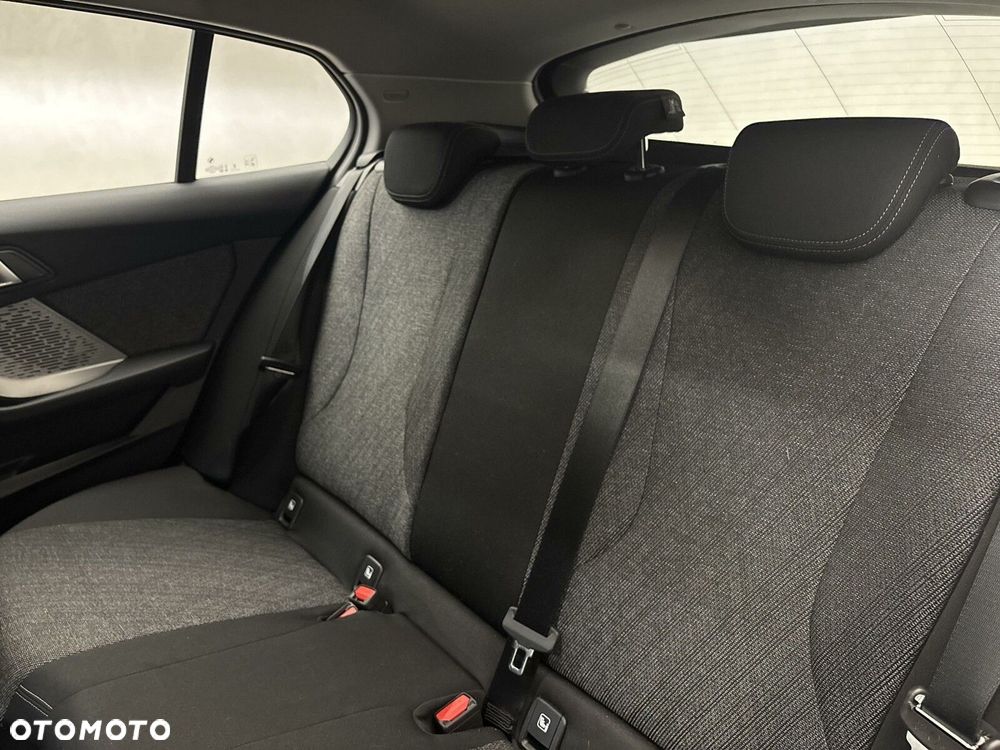 BMW Seria 1 118d M Sport - 17