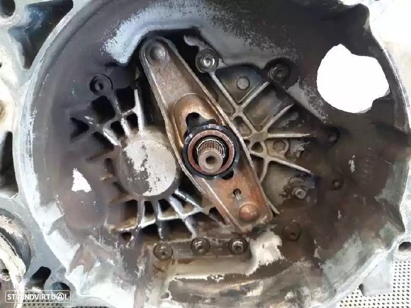 CAIXA VELOCIDADES SKODA FABIA I 2000 -EYY - 3