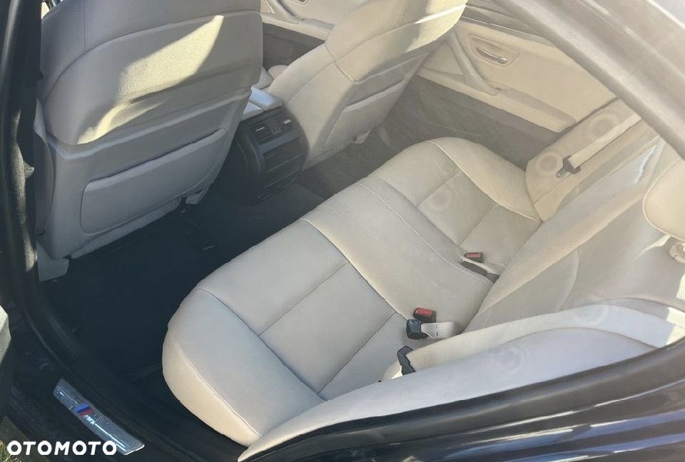 BMW Seria 5 535i - 17