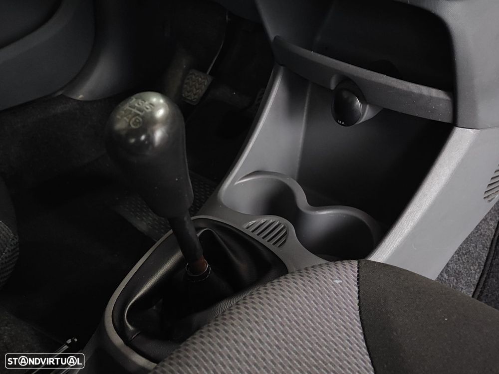 Toyota Aygo 1.0 + AC - 36