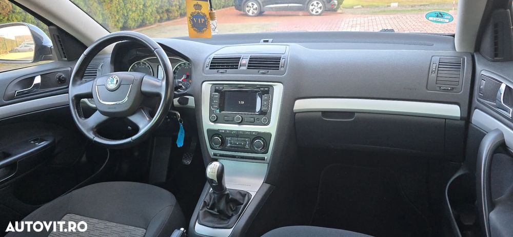 Skoda Octavia Combi 1.2 TSI FAMILY - 12