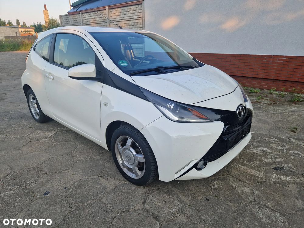 Toyota Aygo x-cite - 3