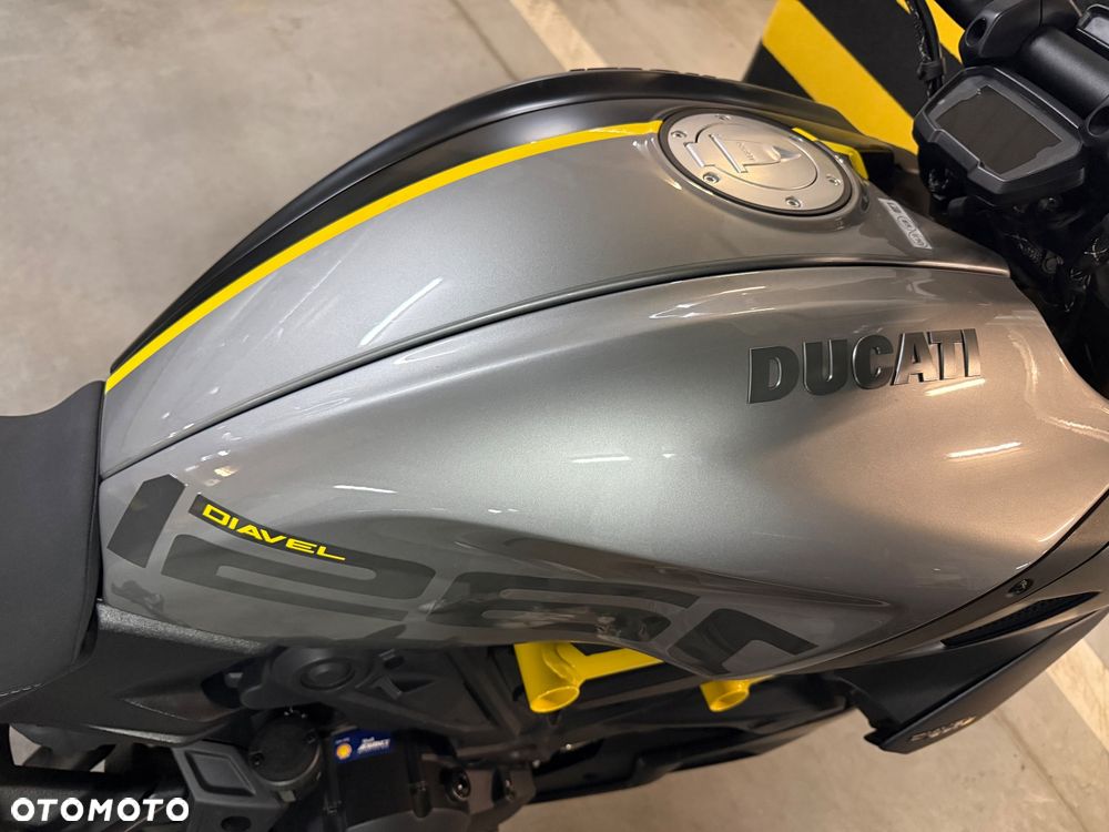 Ducati Diavel - 15