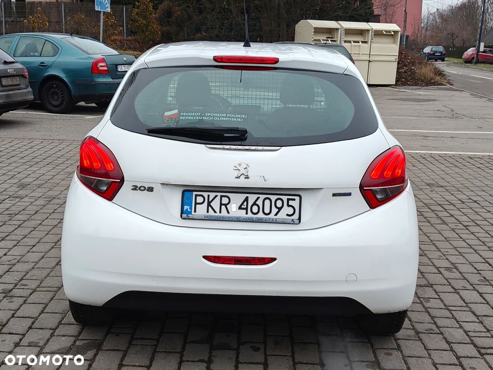 Peugeot 208 - 9