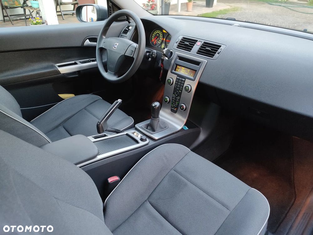 Volvo C30 1.6D Kinetic - 17