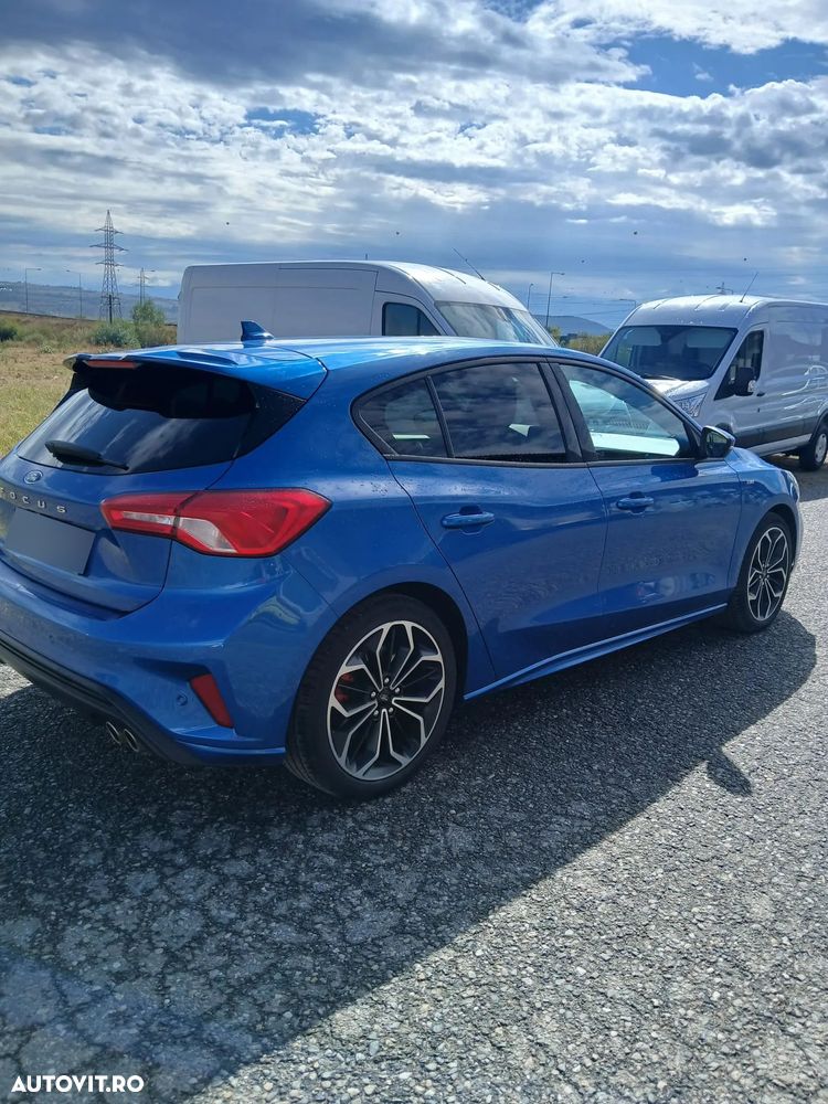 Ford Focus - 4
