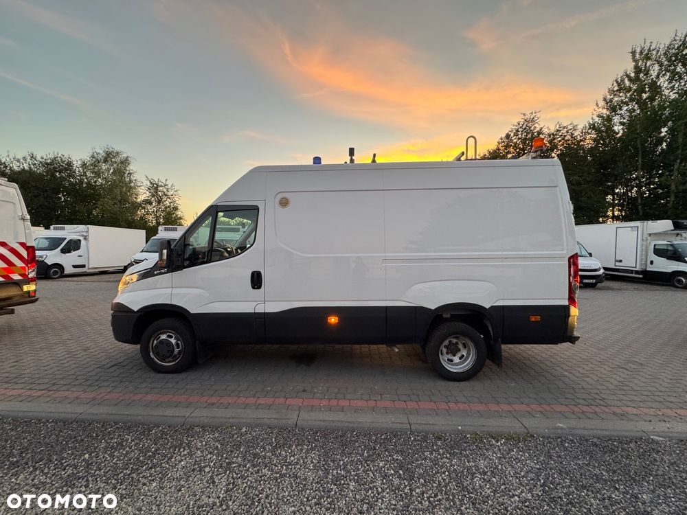 Iveco IVECO DAILY 50c15  DMC 3500 KG W OFERCIE OK 70 SZTUK FURGON KONTENER CHLODNIA WYWROT PODWOZIE DO ZABUDOWY 35c15 - 12